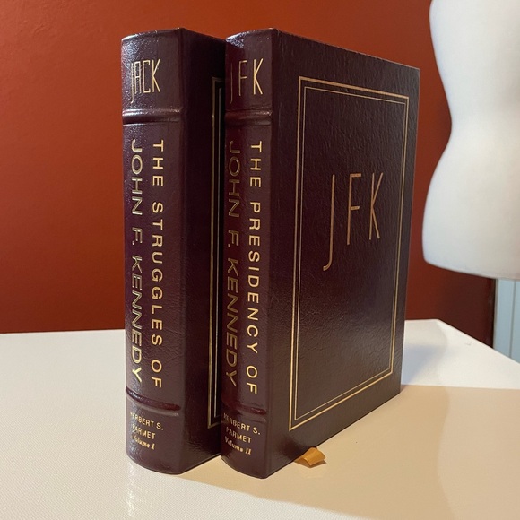The Struggle of John F. Kennedy & The Presidency of John F. Kennedy Leather Book - Picture 1 of 5